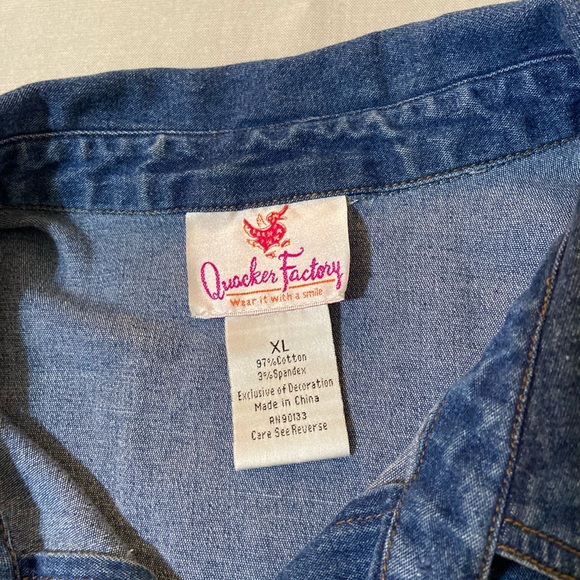 Quacker Factory Denim Top Size XL Embellished Rhinestones - Picture 6 of 8